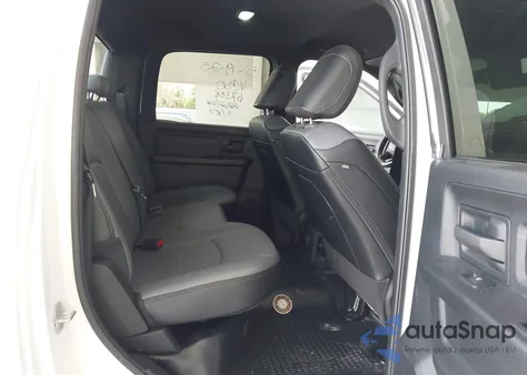 2024 Ram 2500 Tradesman 4X4 6'4 Box z USA, uszkodzony, nr VIN 3C6UR5CJ4RG267621